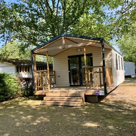 Sen-yan 5 Etoiles אתר קמפינג *