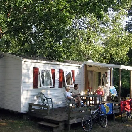 אתר קמפינג Sen-yan 5 Etoiles