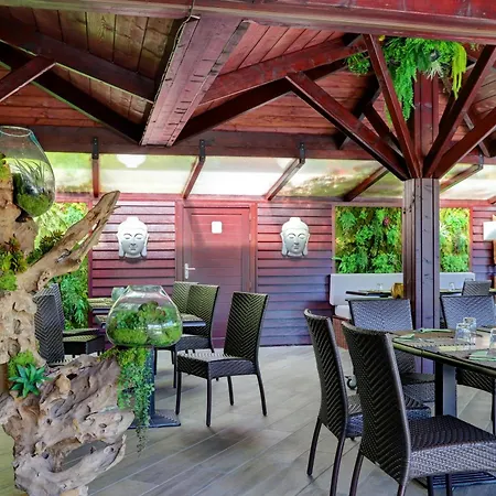 Sen-yan 5 Etoiles Mézos